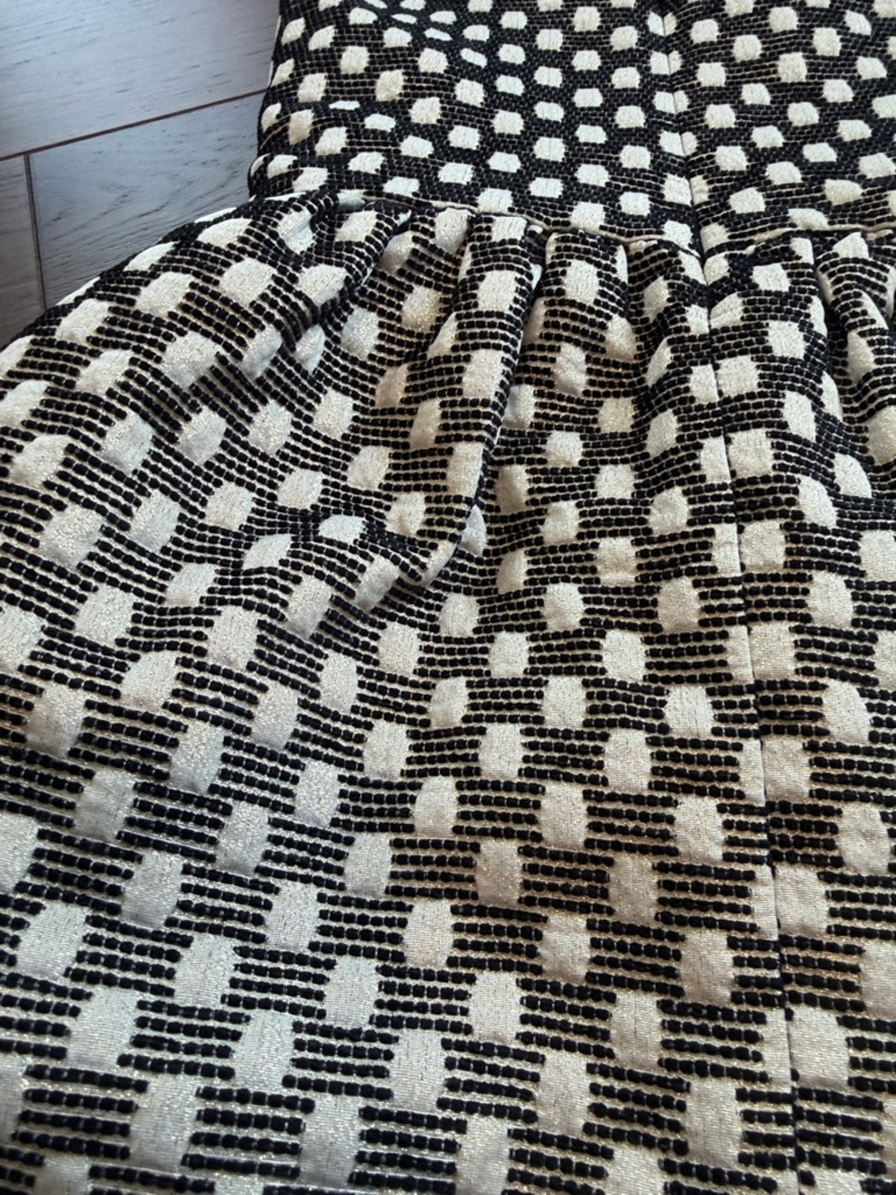Egg by Susan Lazar Black and Cream Patterned Knit Dress - Sleeveless - C36-037 - Picture 10 of 11